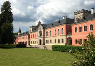 Pohádkové prohlídky na zámku Sychrově - premiéra nové pohádky