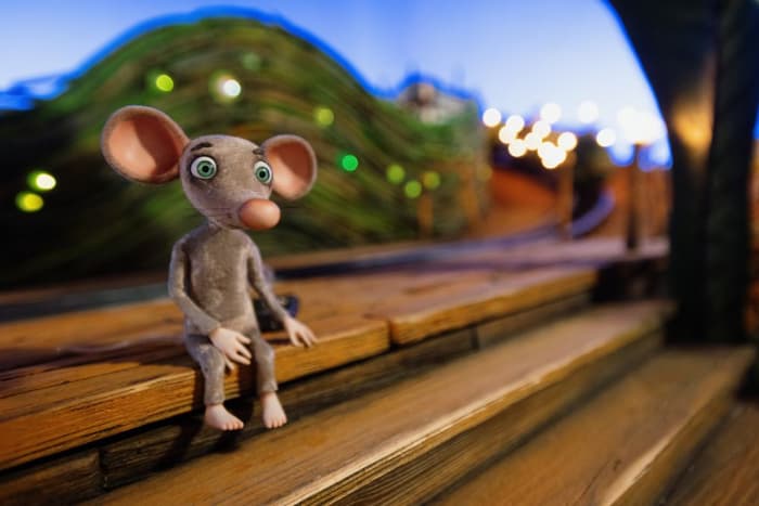 Výstava k filmu MYŠI PATŘÍ DO NEBE k vidění na Chvalském zámku