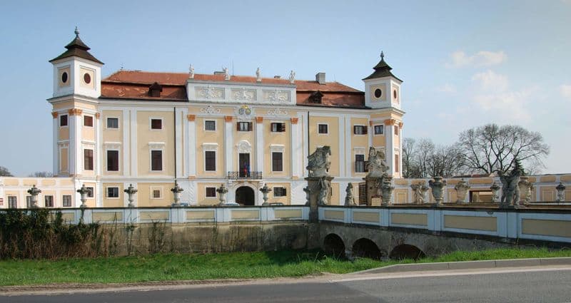 Zahájení prodeje v zámeckém zahradnictví v Miloticích