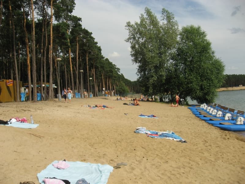 JEZERO Lhota - přírodní koupaliště