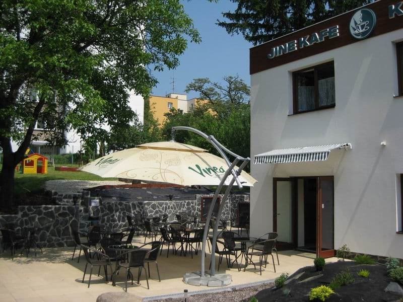 Kavárna JINE KAFE