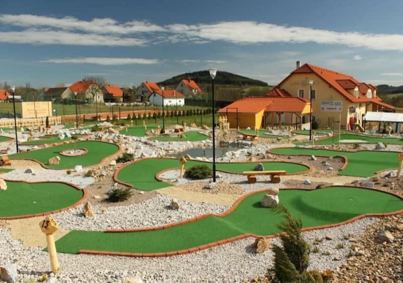 Adventure golf Počepice
