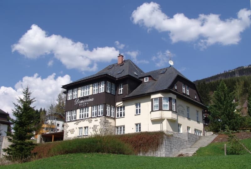 Hotel Domovina ***