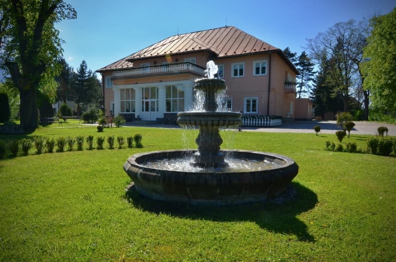 Hotel Svätojánsky kaštieľ ***