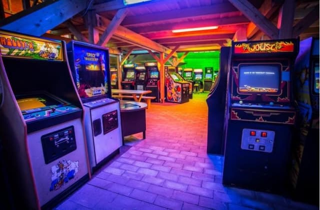ArcadeHry.cz 