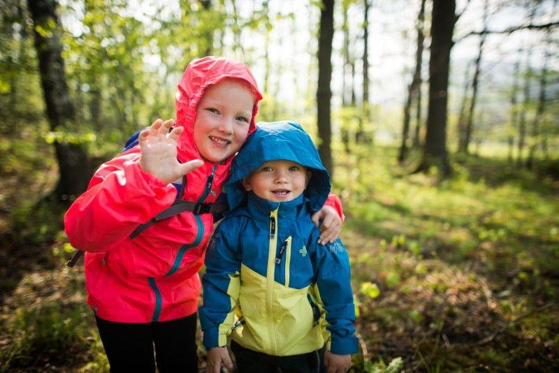 Funkční oblečení a lékárnička – co ještě potřebujete na výlet s dětmi?