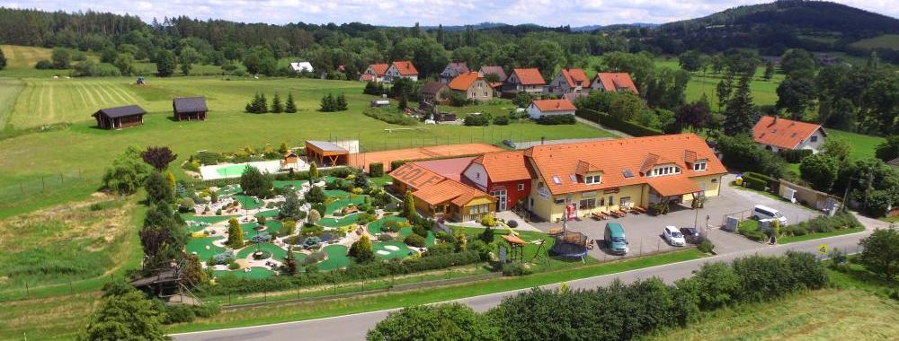 Kam vyrazit na dovolenou, až začne podzim? Třeba do penzionu ve Středních Čechách
