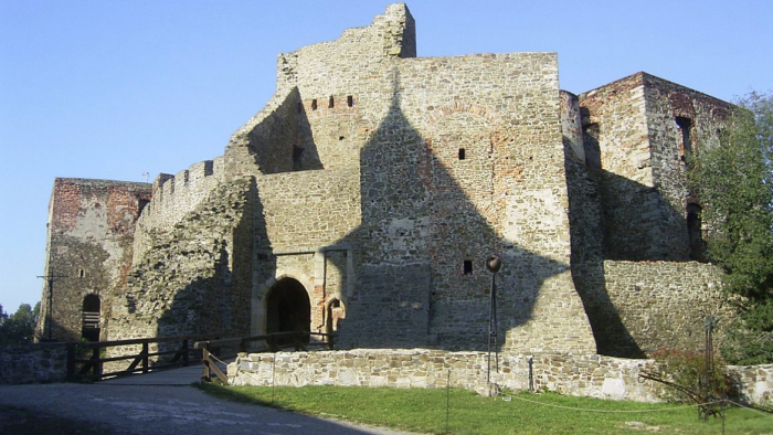 Zřícenina Helfštýn: Hrad plný tajemství a dobrodružství